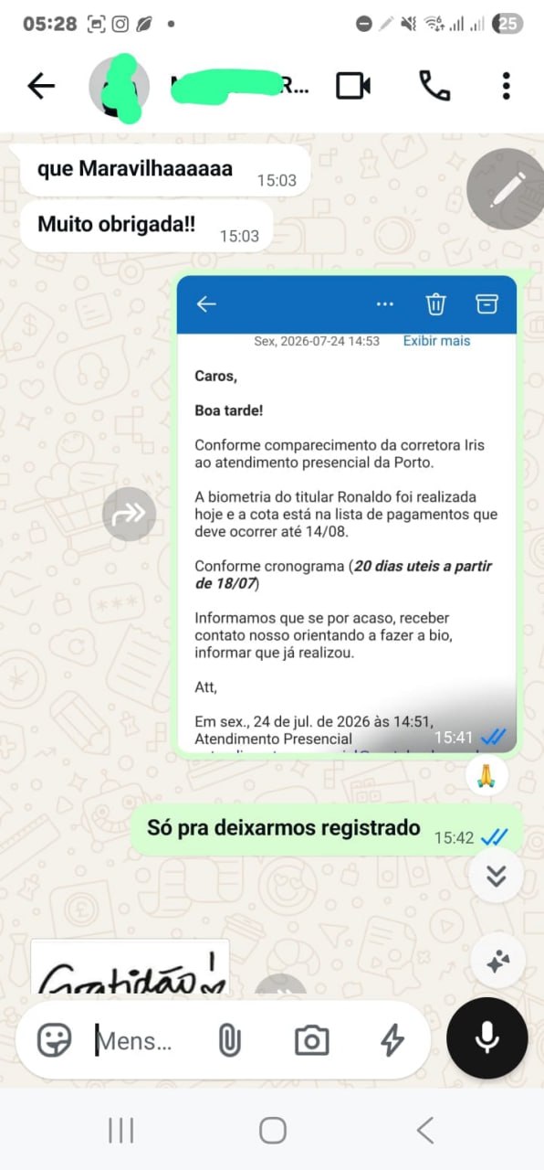 Print de conversa no WhatsApp: cliente comemora o andamento da cota após atendimento presencial acompanhado pela corretora Iris
